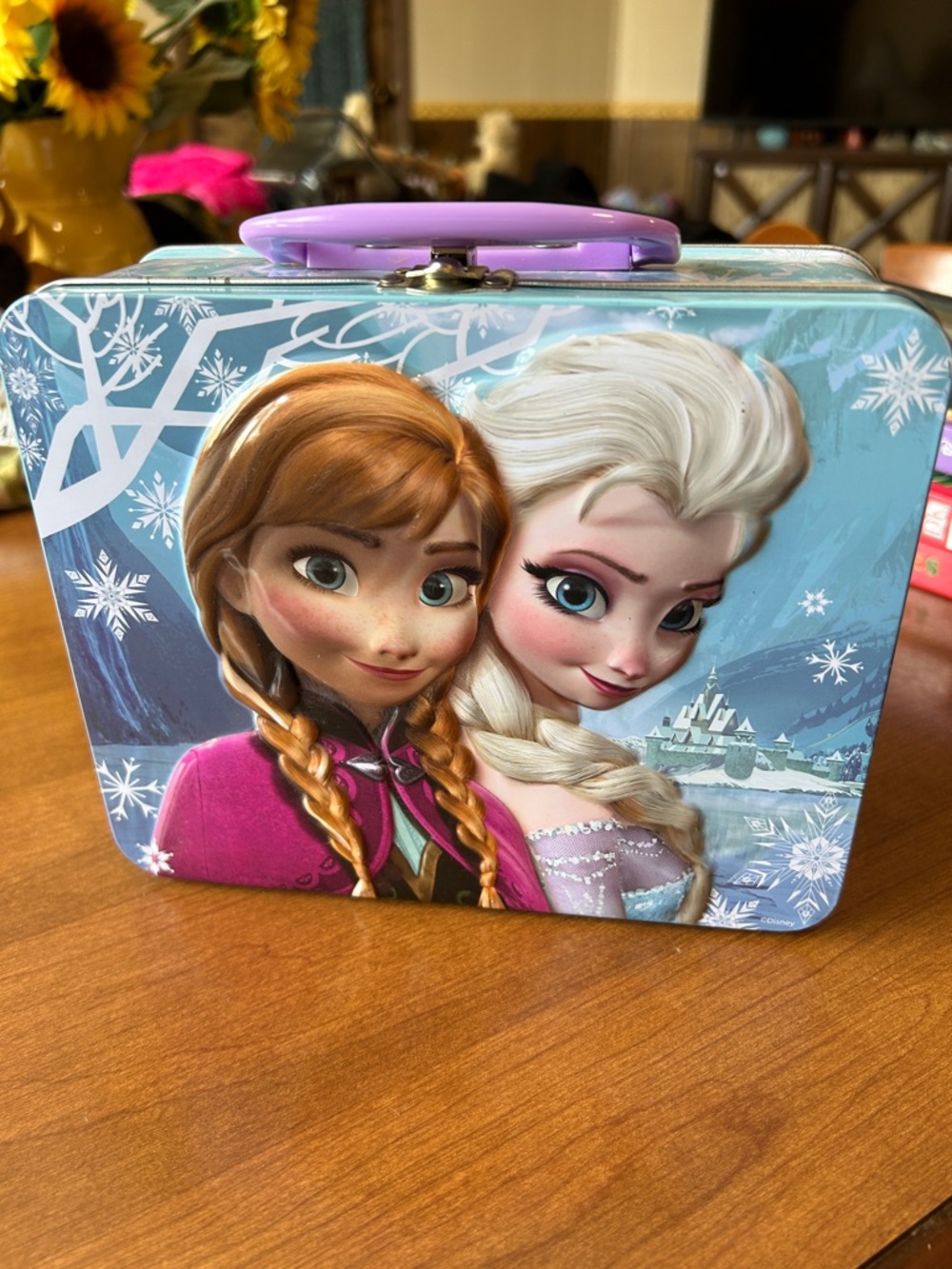 Disney Frozen Girls' Tin Lunchbox - Pink & Light Blue